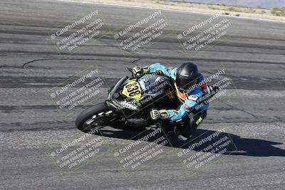 media/Jan-16-2026-CVMA Friday Practice (Fri) [[6f2bf47531]]/5-Racer 4-Trackday1/Session 2 (Bowl)/